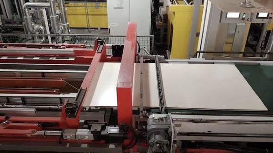 Mua MDF Boards Short Cycle Press Automatic Line Hot Press Cho gỗ dán 1800 tấn online manufacture