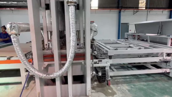chất lượng  4X8 Short Cycle Hot Press Machine Plywood Melamine Laminated 1800 ton nhà máy sản xuất