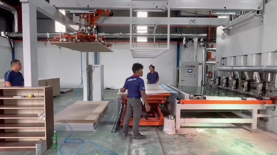Melamine đồ nội thất tấm MDF Laminated HDF PB Hot Press Laminating Machine 15KW